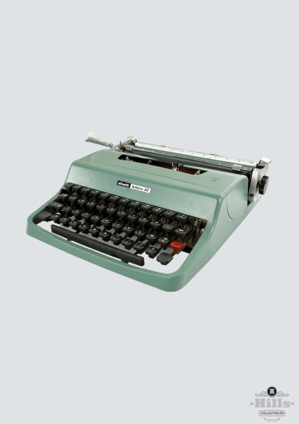 Olivetti Lettera 32 Typewriter